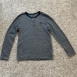American Eagle men’s long sleeve T-shirt